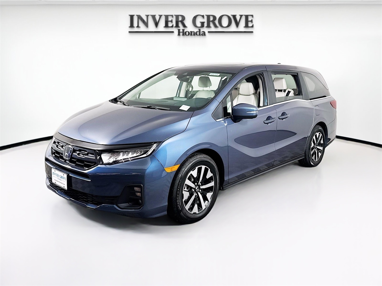 2025 Honda Odyssey EX-L's photo