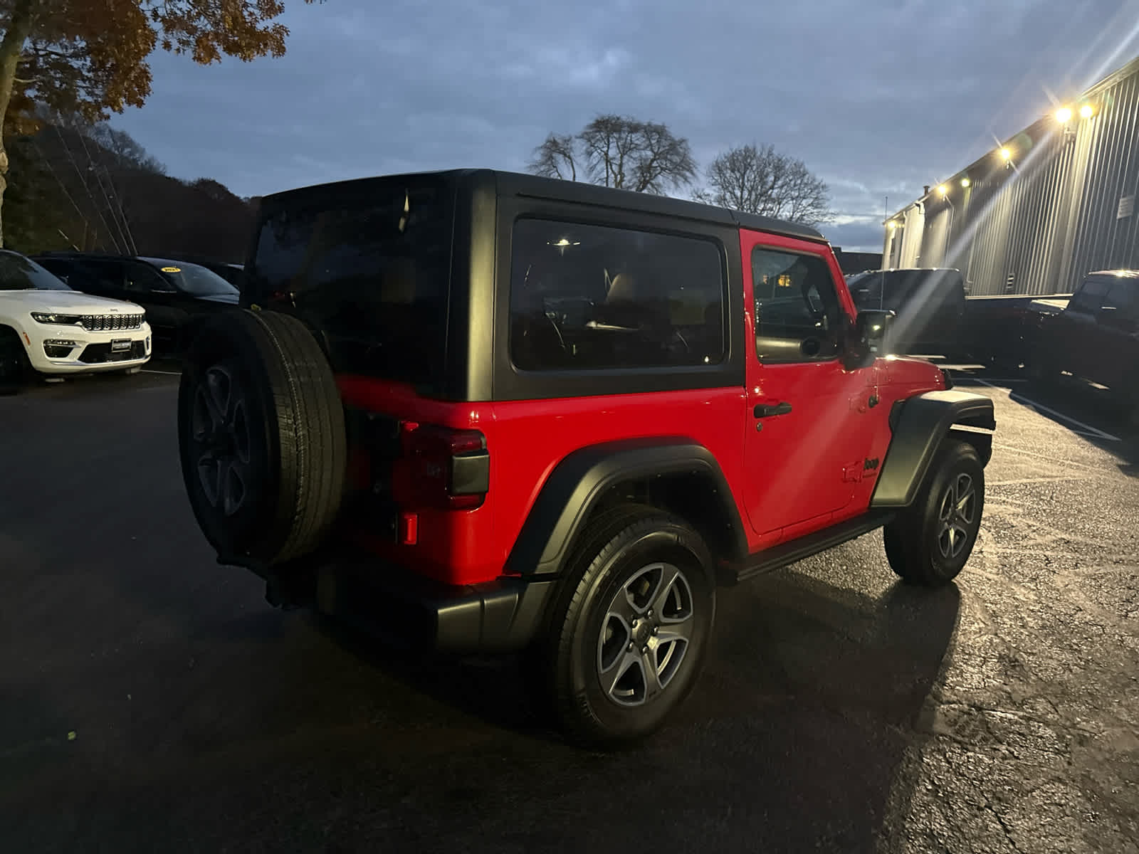 2022 Jeep Wrangler Sport S photo 3