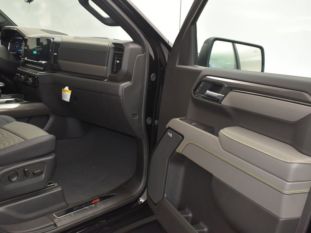 2026 Chevrolet Silverado 1500 ZR2 photo 19