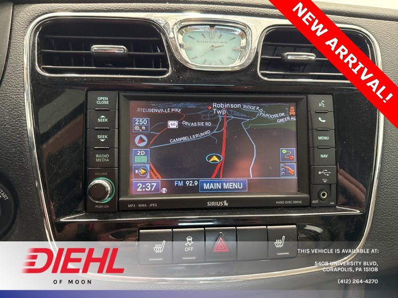 2013 Chrysler 200 Limited photo 22