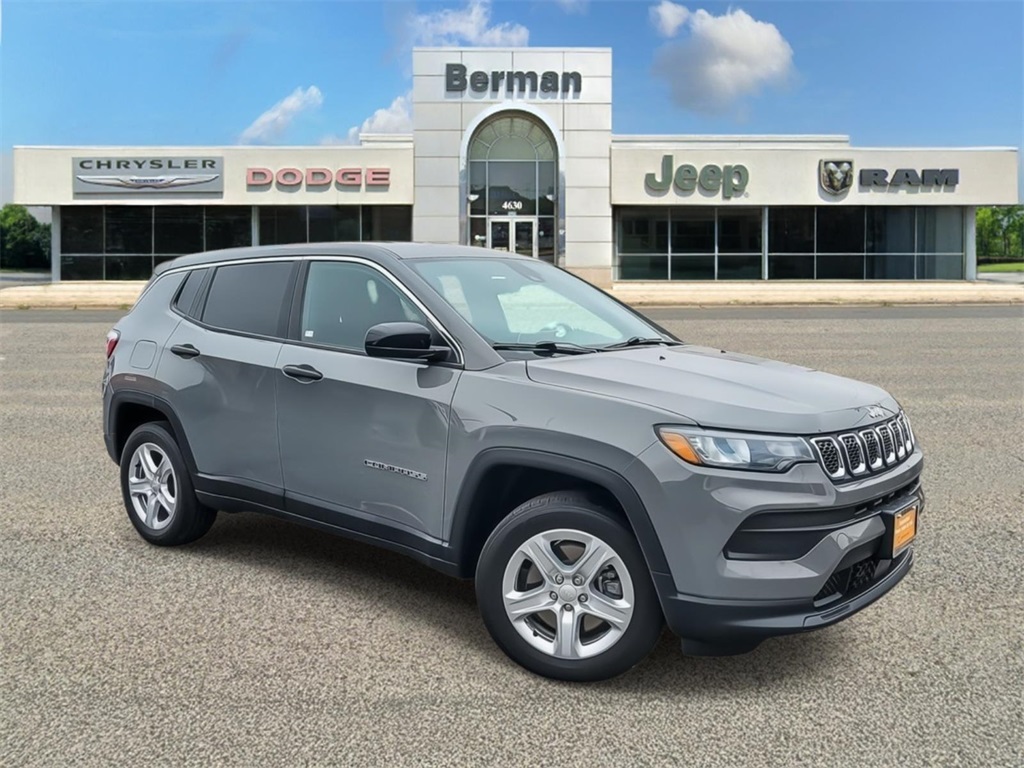 2023 Jeep Compass Sport's photo