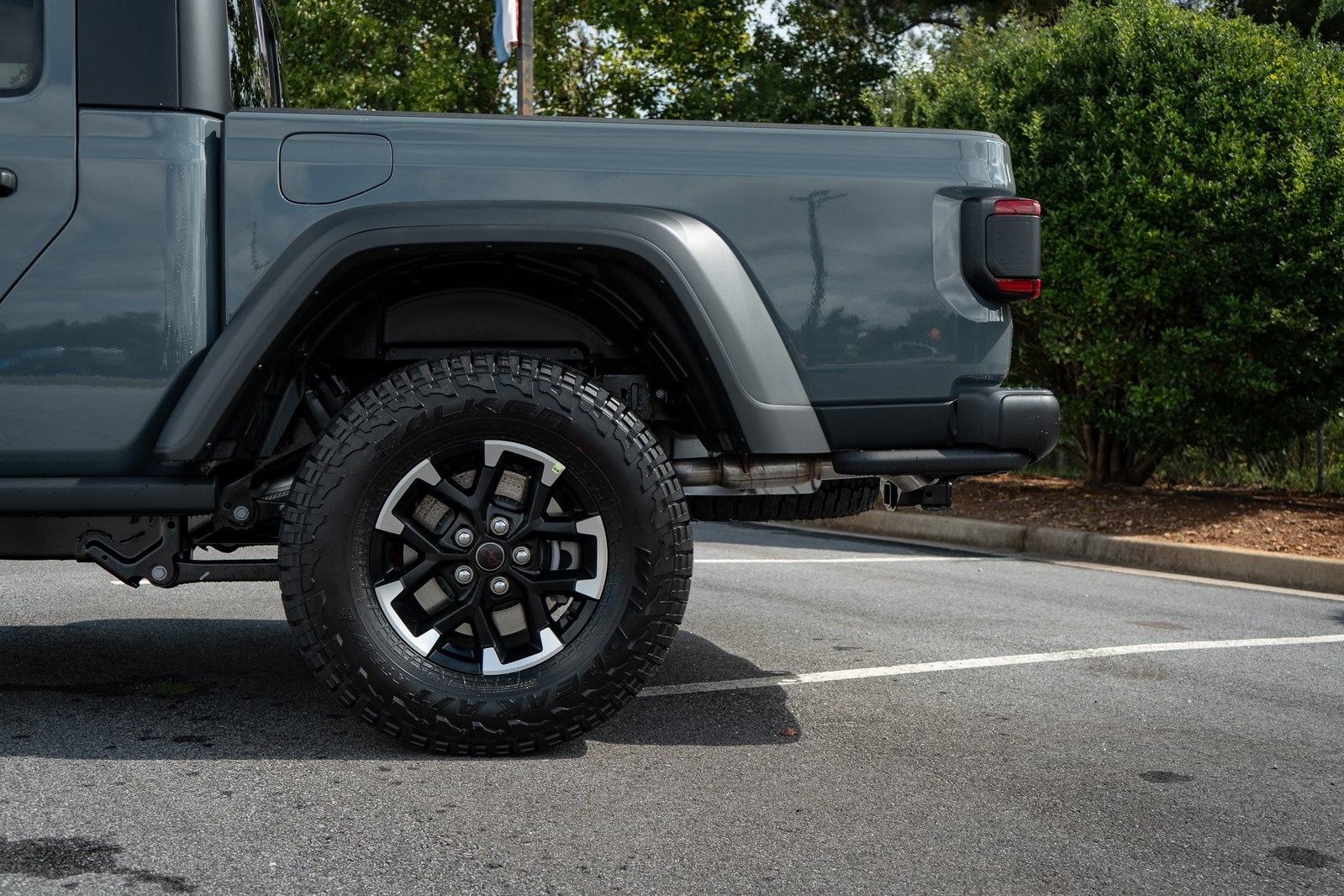 2025 Jeep Gladiator Rubicon photo 6