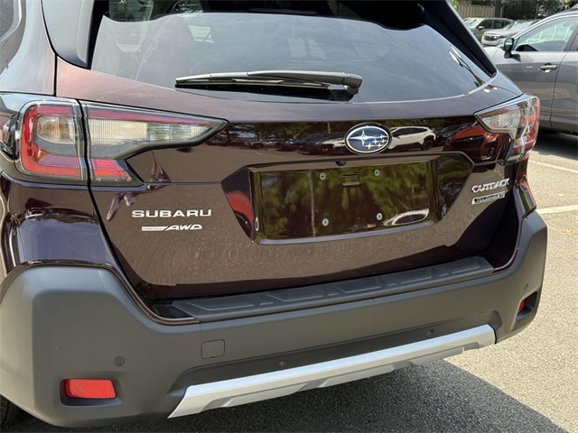 2025 Subaru Outback Touring XT photo 11