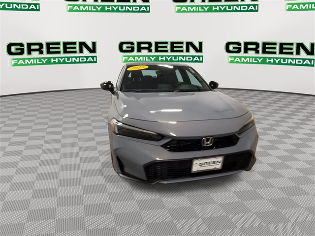 2025 Honda Civic Hybrid Sport Touring photo 4