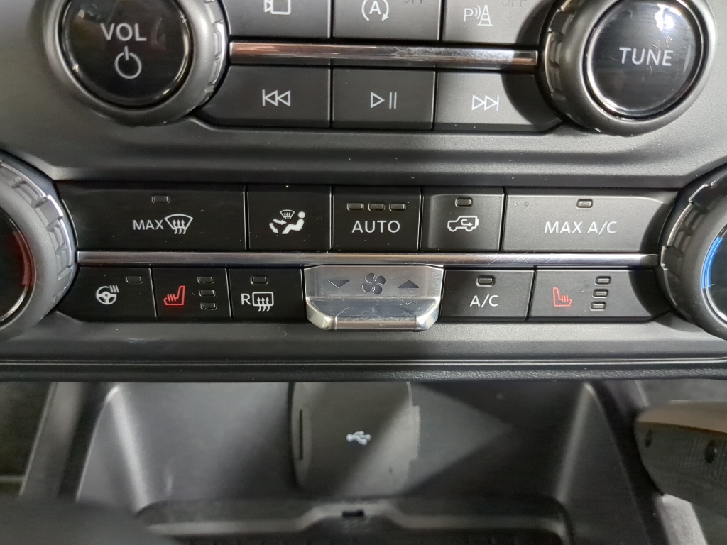 2024 Ford Bronco Outer Banks photo 19
