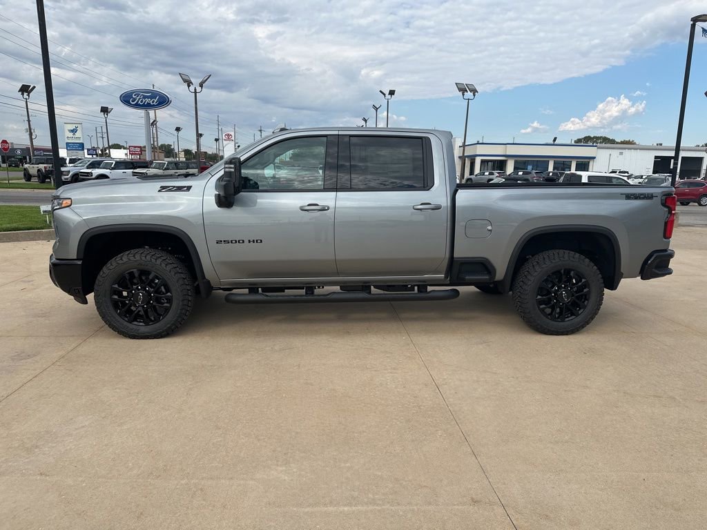 2025 Chevrolet Silverado 2500HD LTZ photo 26