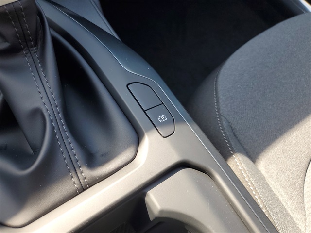 2025 Kia K4 LXS photo 26