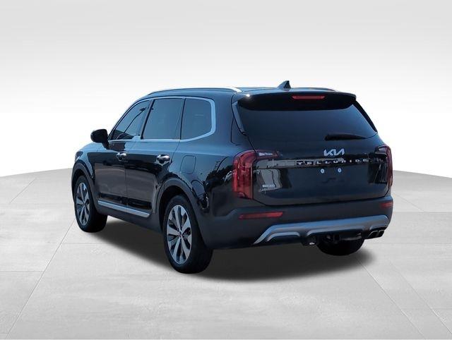 2022 Kia Telluride S photo 3