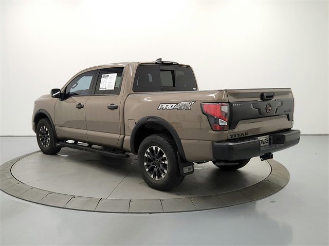 2023 Nissan Titan PRO-4X photo 5
