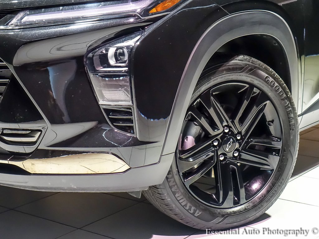 2024 CHEVROLET TRAX - Image 4