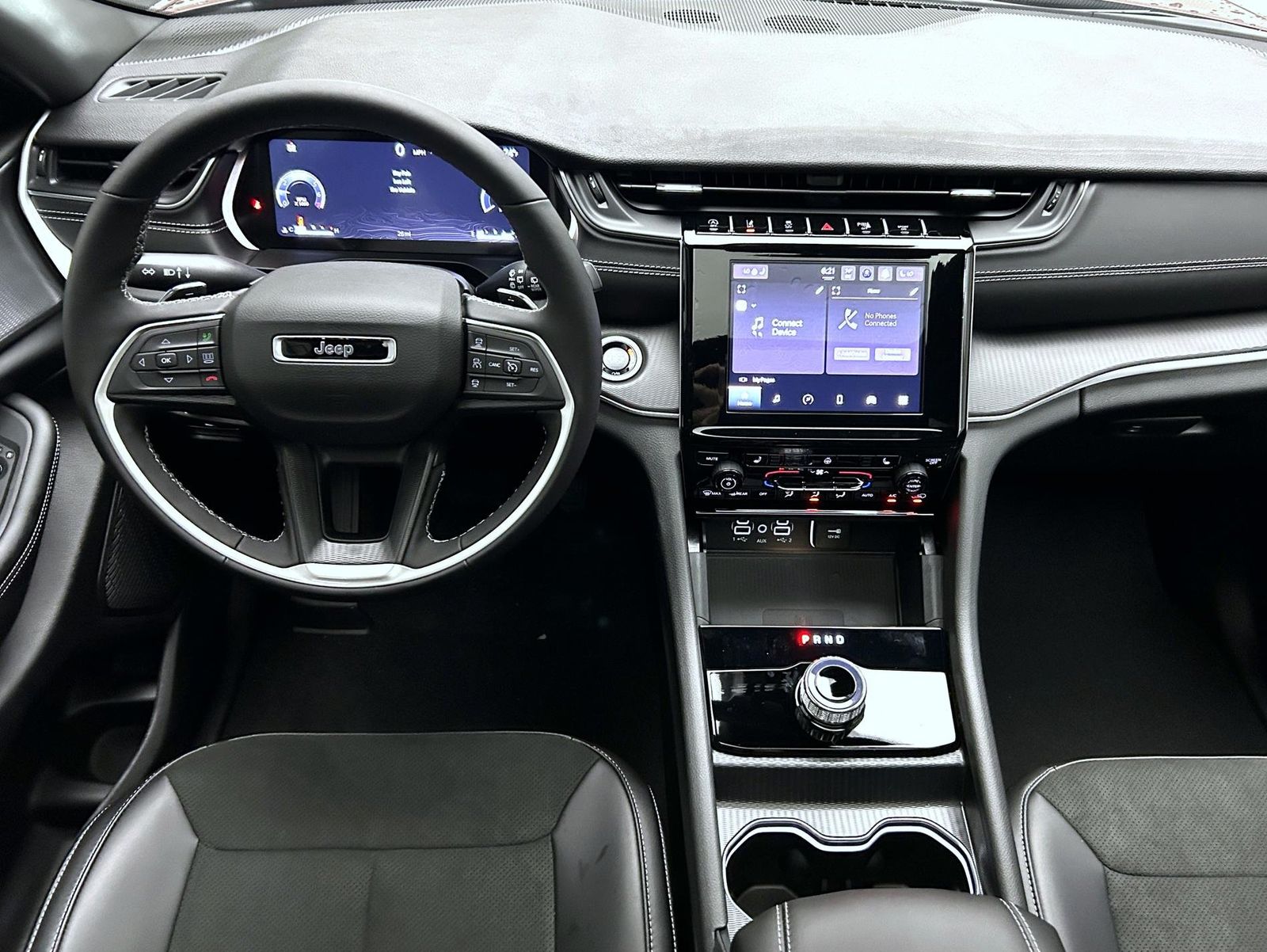 2025 Jeep Grand Cherokee Altitude X photo 11
