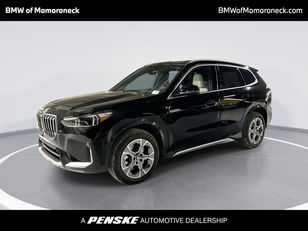 2026 BMW X1 28i's photo