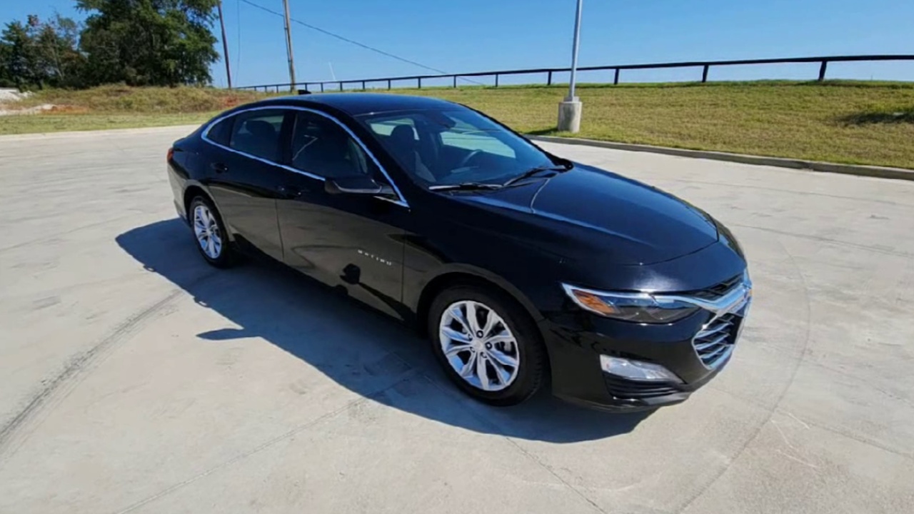 2023 Chevrolet Malibu 1LT photo 31