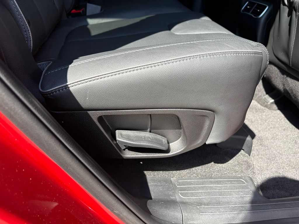 2022 Hyundai Santa Fe Limited photo 32