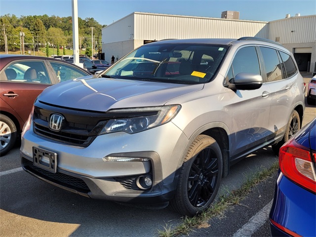 2021 Honda Pilot Special Edition photo 3