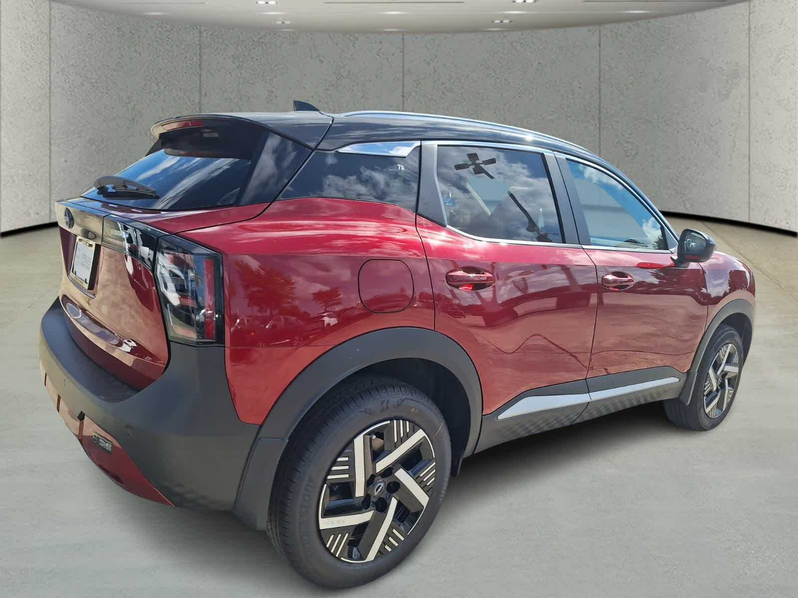 2026 Nissan Kicks SV photo 5