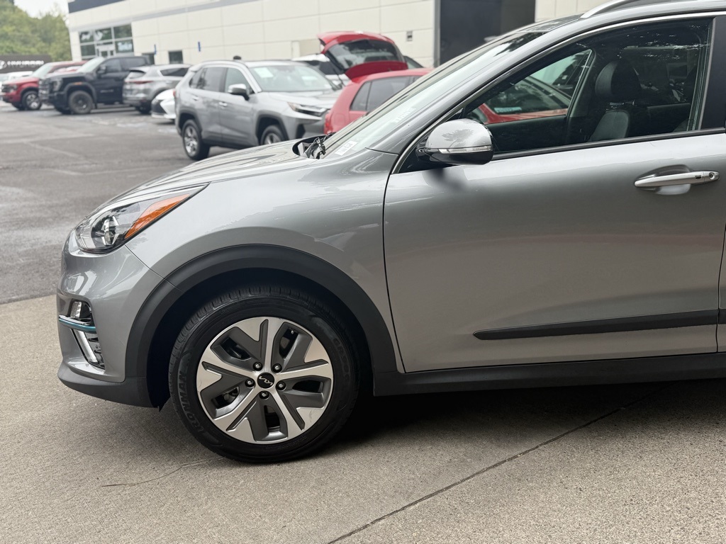 2022 Kia Niro EV EX photo 6