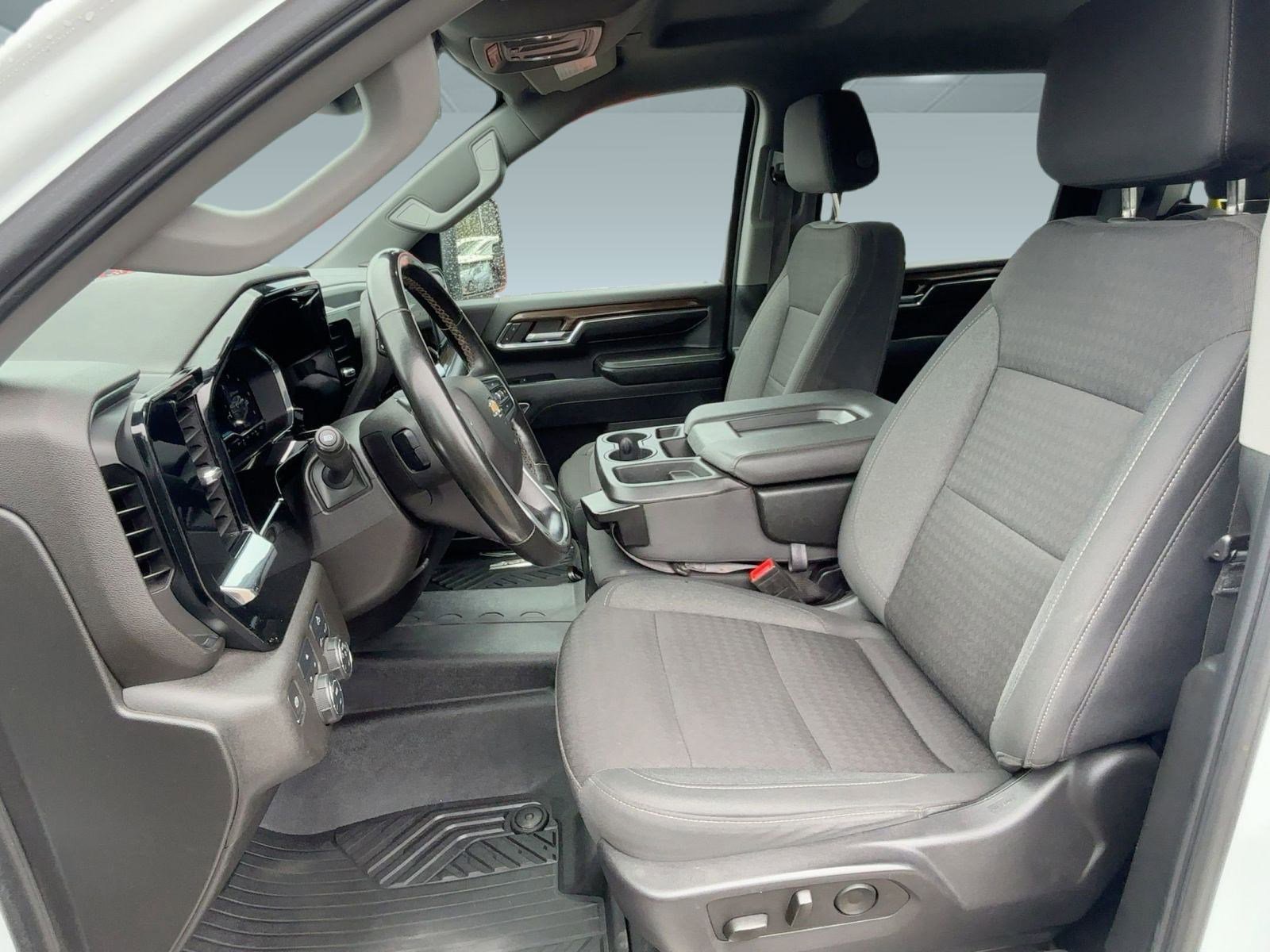 2024 Chevrolet Silverado 2500HD LT photo 4