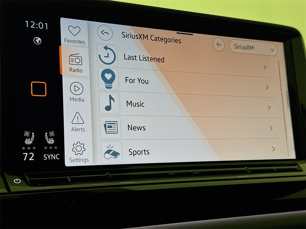 2025 Volkswagen Atlas Peak Edition SE photo 26