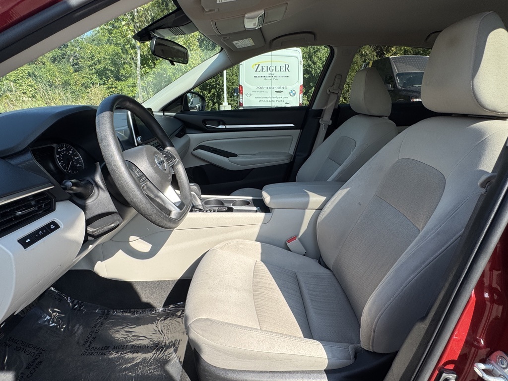 2022 Nissan Altima 2.5 SV photo 19