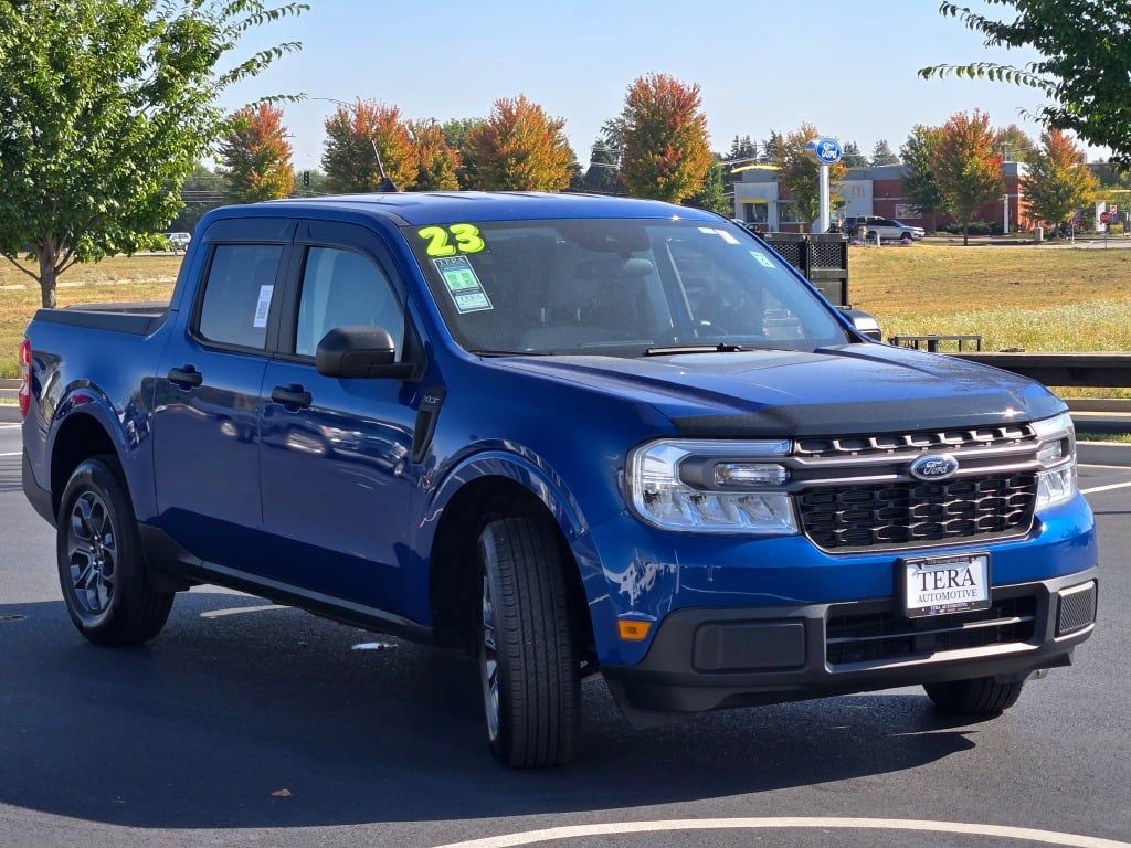 2023 Ford Maverick XLT photo 3