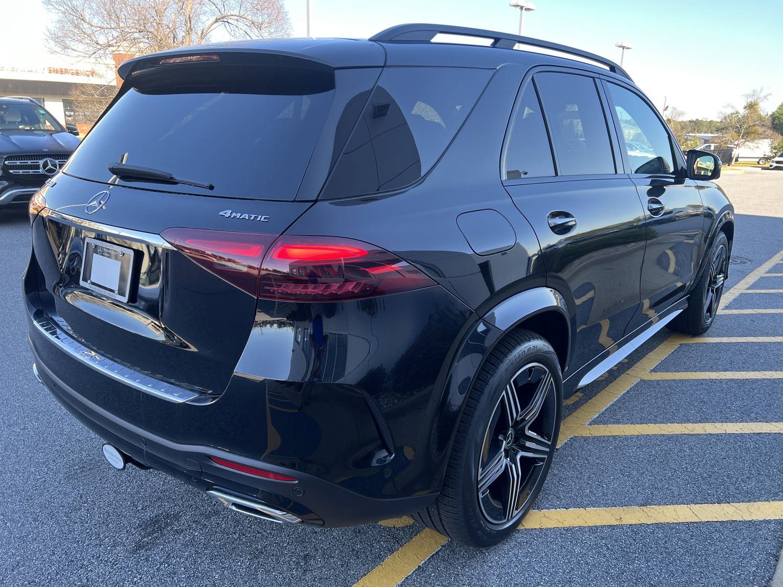 2025 Mercedes Benz GLE 350 4MATIC photo 8