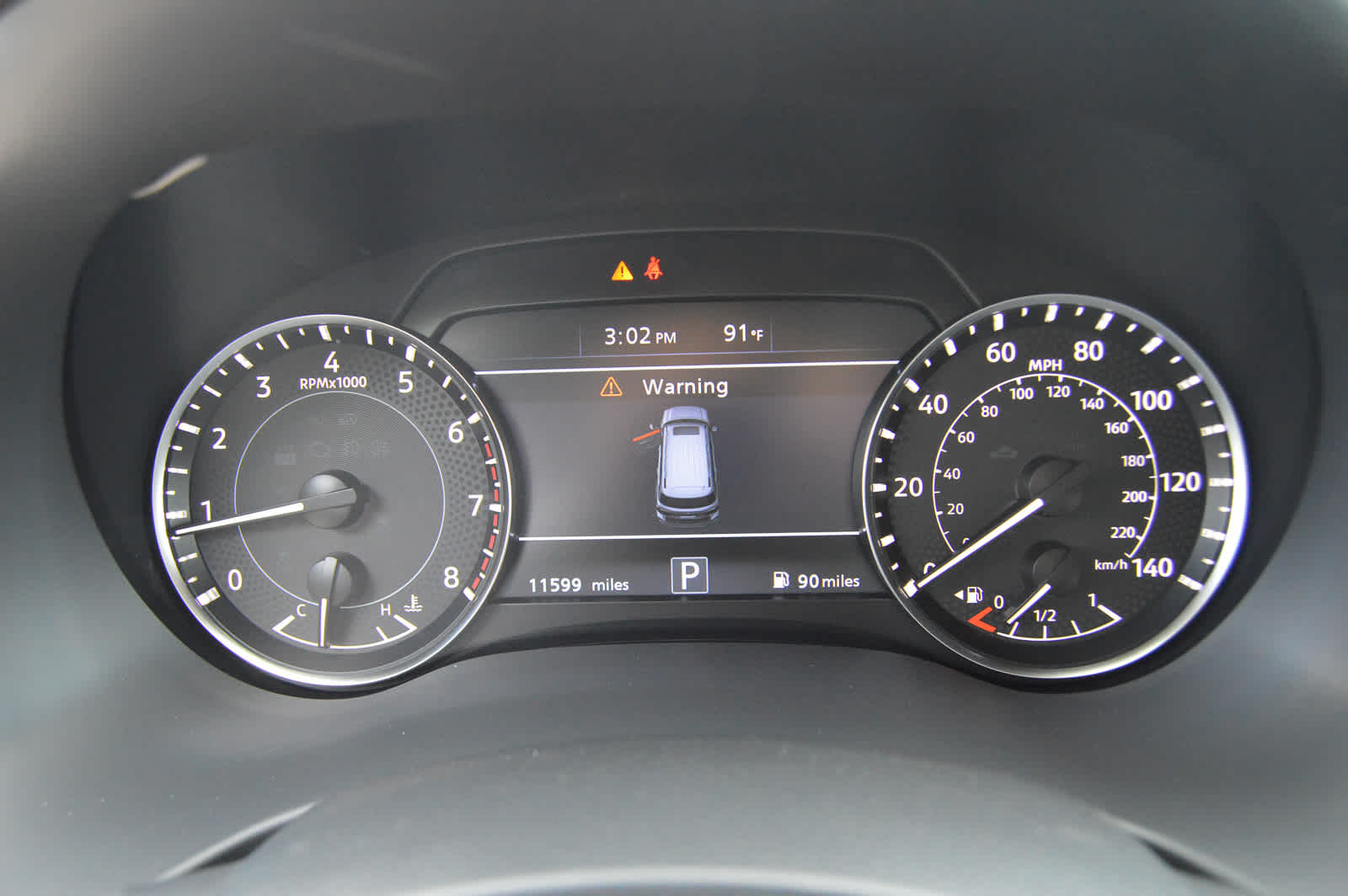 2024 Nissan Armada SL photo 12