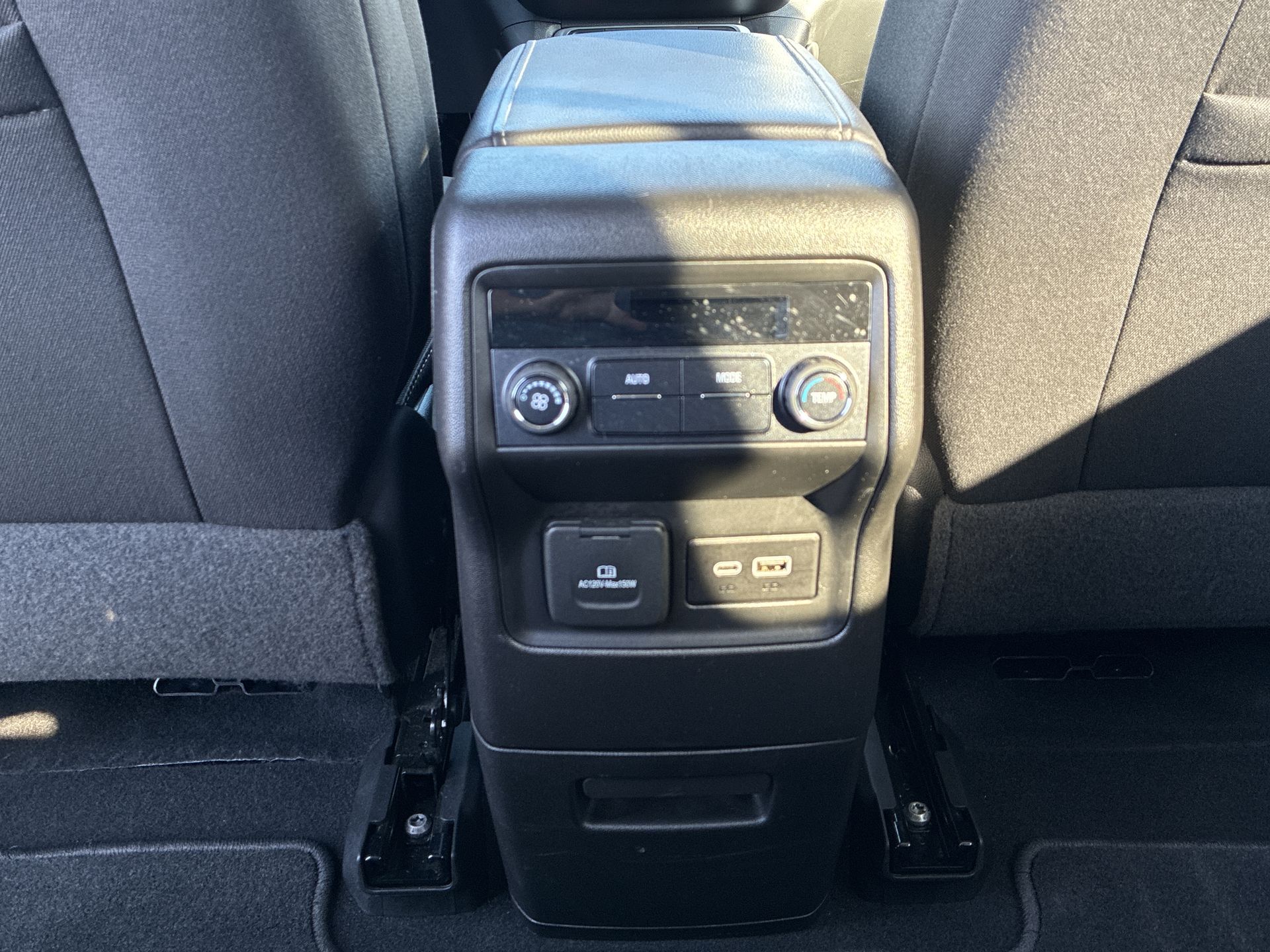 2020 Gmc Acadia SLE photo 20