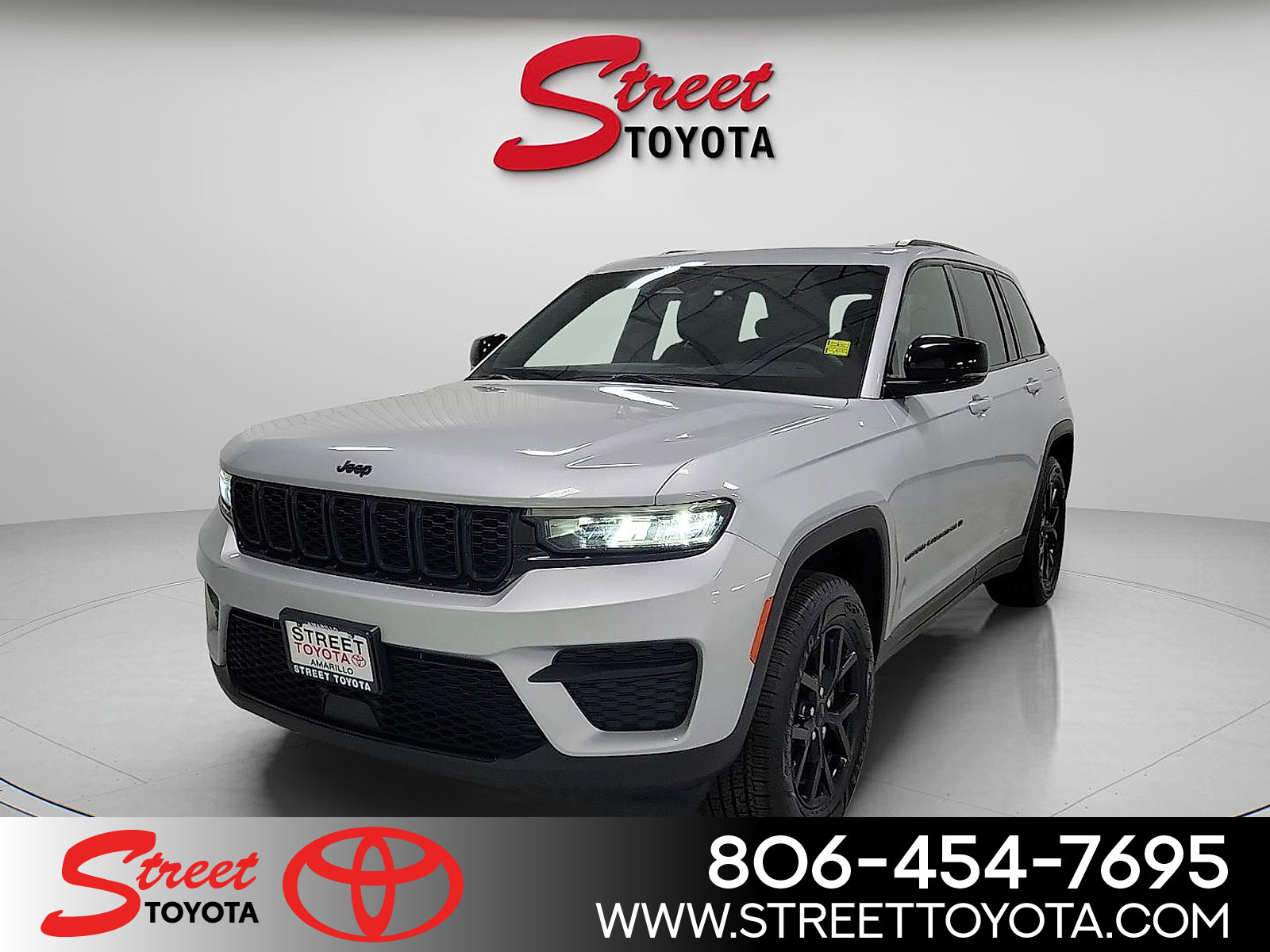 2024 Jeep Grand Cherokee Altitude's photo