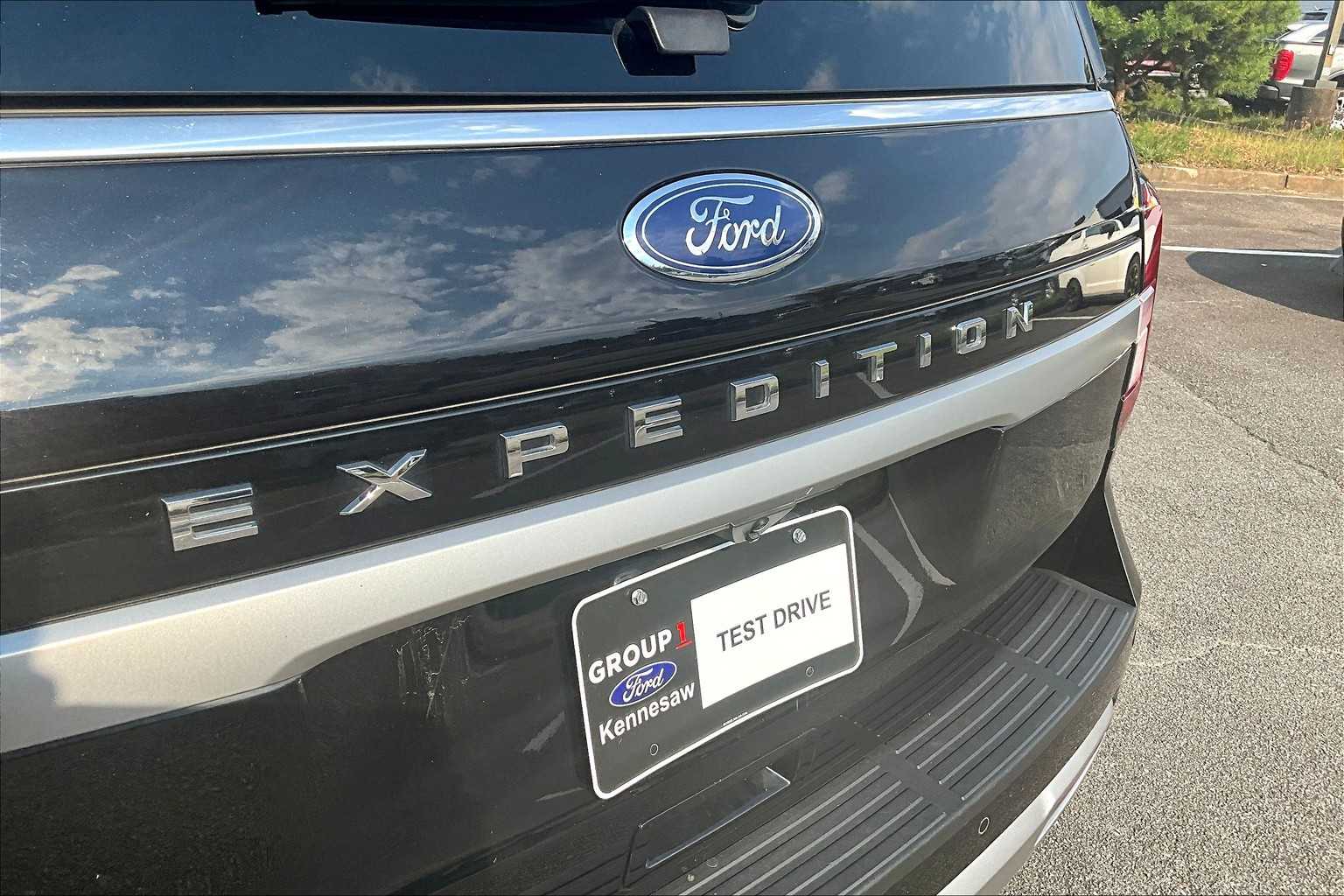 2024 Ford Expedition XLT photo 28