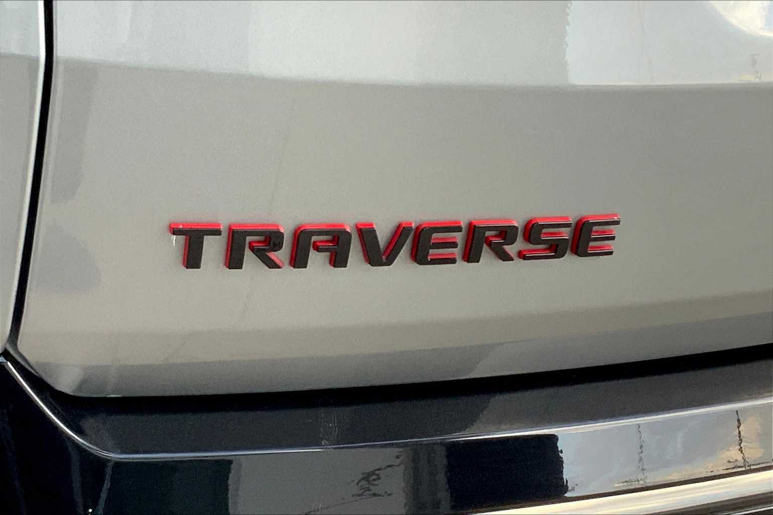 2023 Chevrolet Traverse Premier photo 9