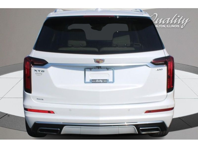 2023 Cadillac XT6 Premium Luxury photo 4