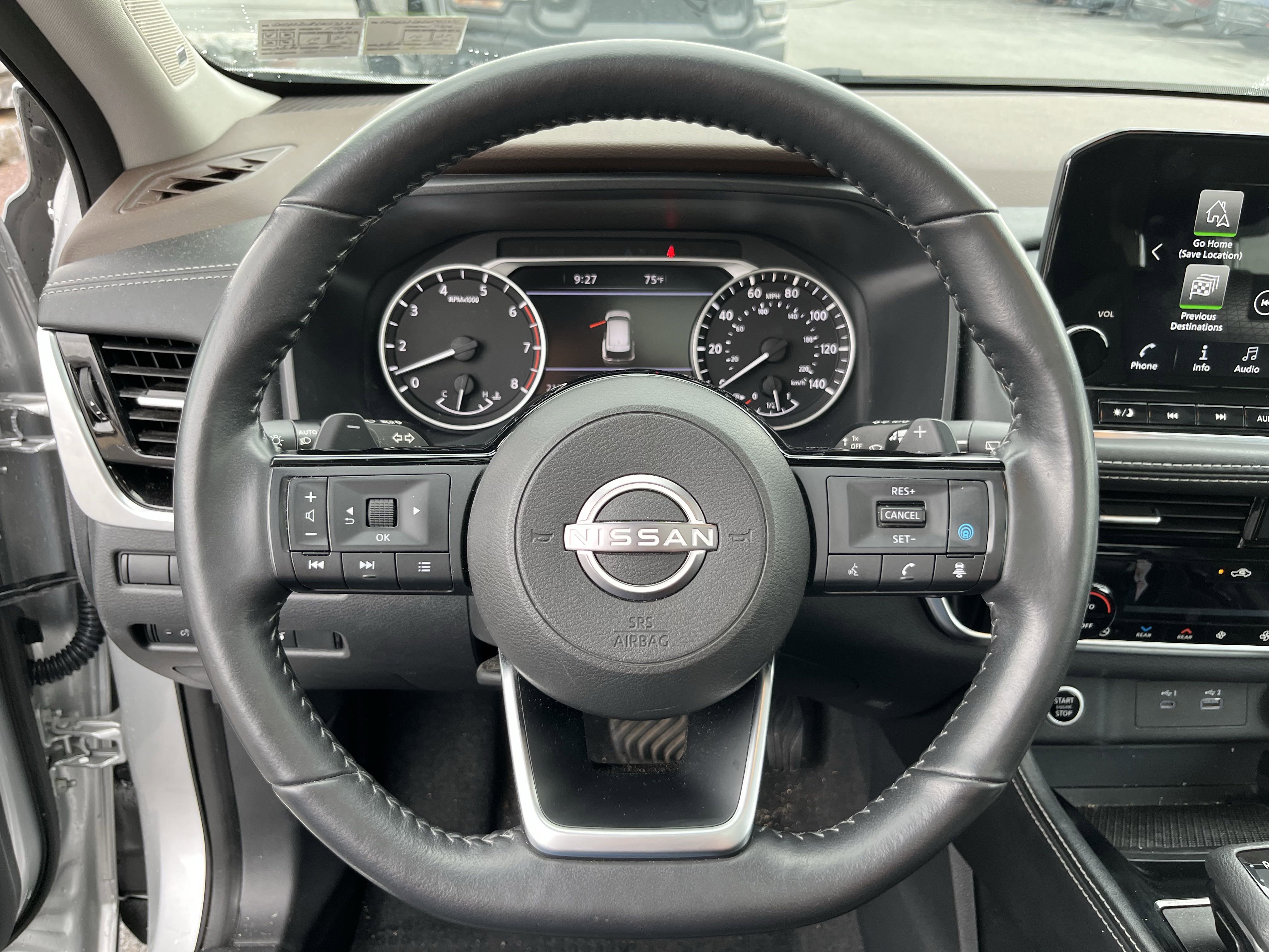 2022 Nissan Rogue AWD SL photo 2