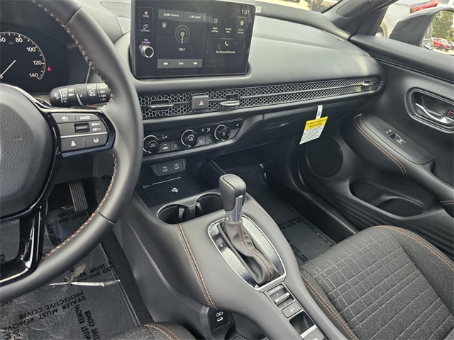 2026 Honda HR-V Sport photo 18