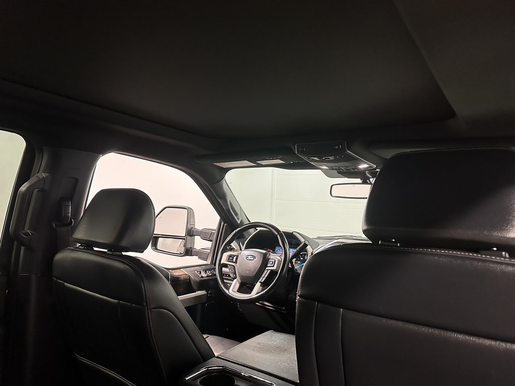2022 Ford F-250 photo 16