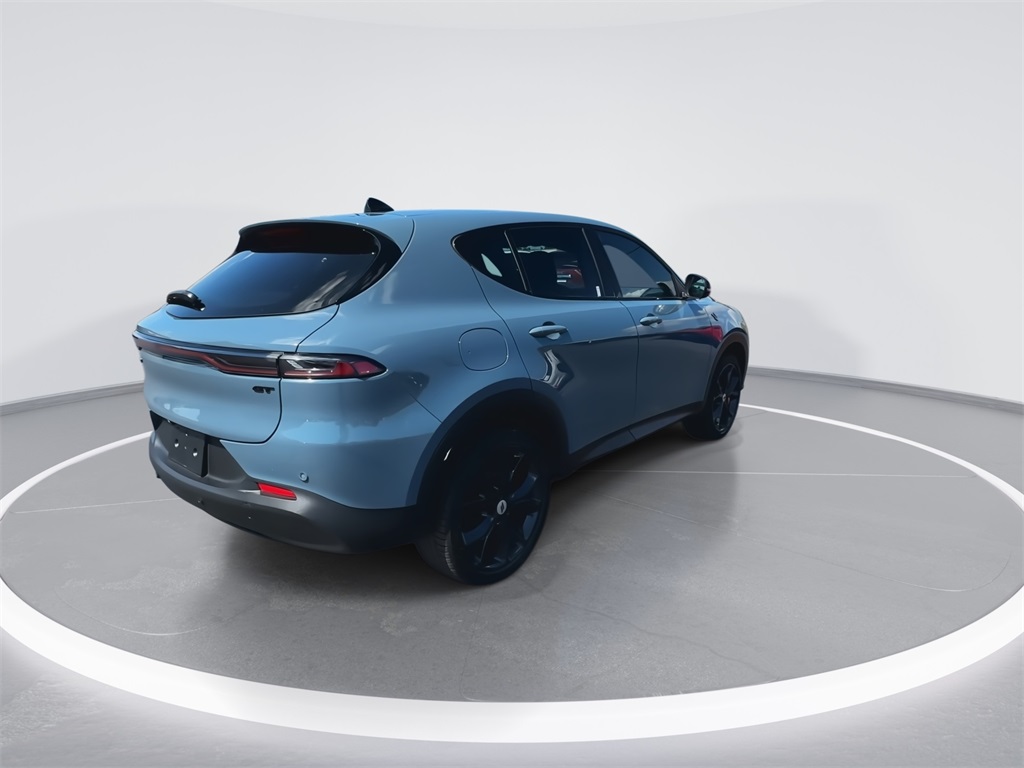 2024 Dodge Hornet GT photo 8