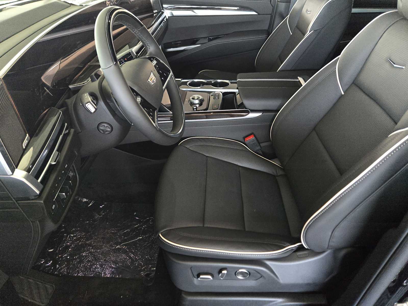 2025 Cadillac Escalade Premium Luxury photo 7