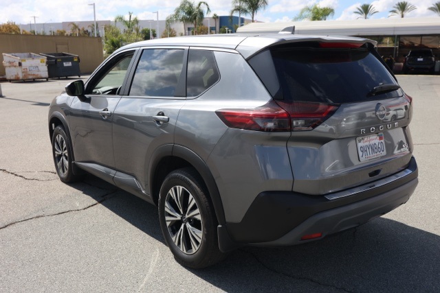 2023 Nissan Rogue SV photo 4