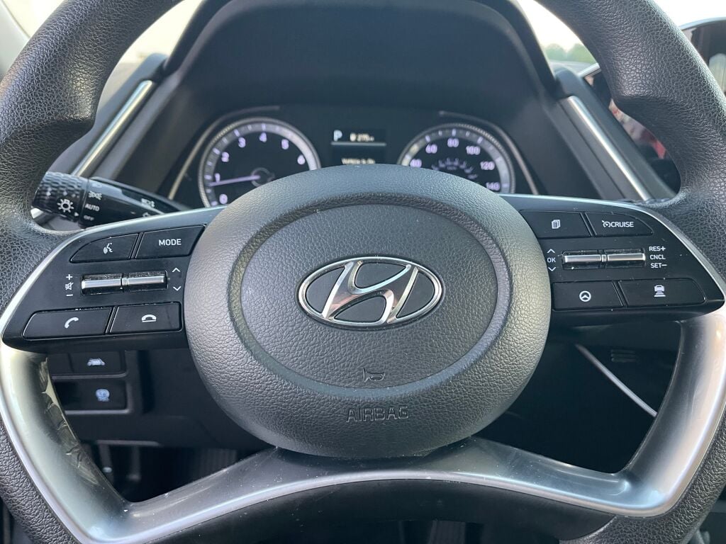 2022 Hyundai Sonata SEL photo 14
