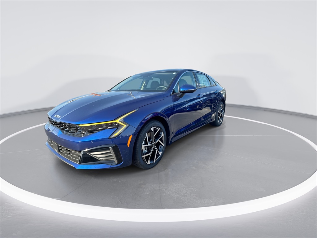 2026 Kia K5 EX photo 4