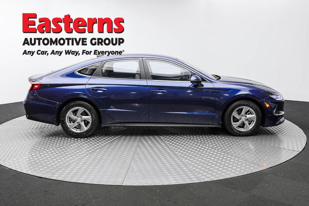 2022 Hyundai Sonata SE photo 4