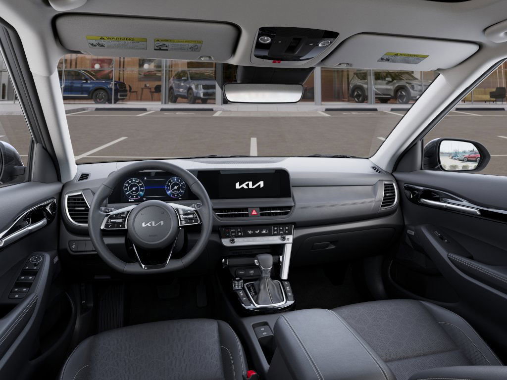 2024 Kia Seltos SX photo 11
