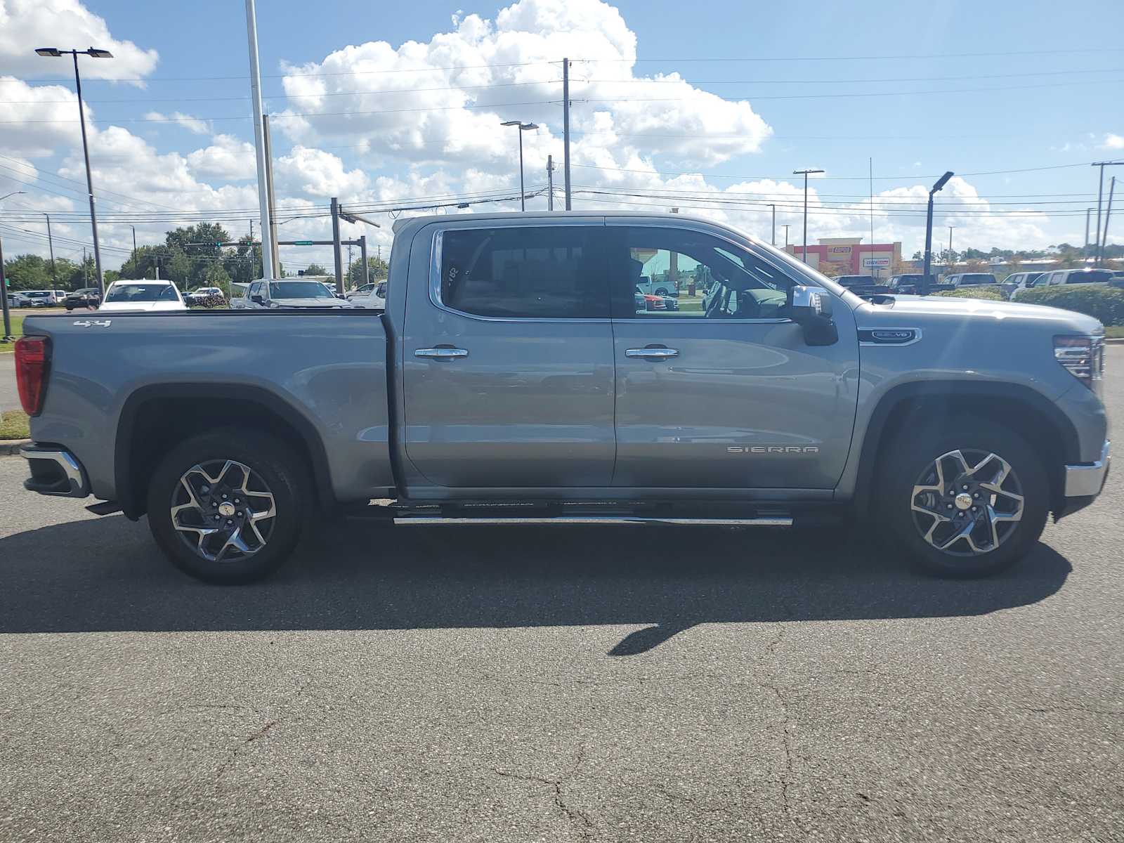 2026 Gmc Sierra 1500 SLT photo 7