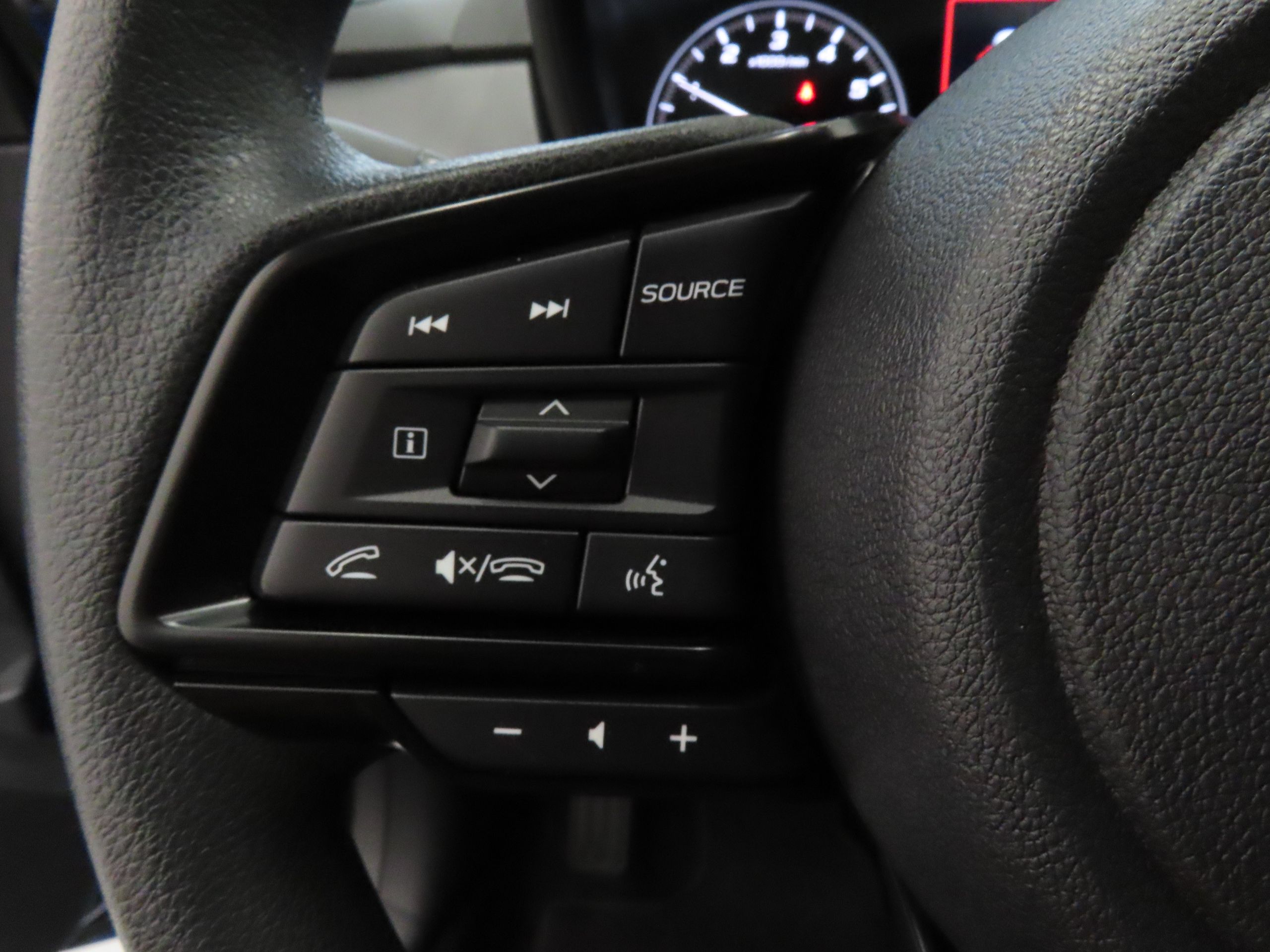 2025 Subaru Crosstrek Premium photo 12