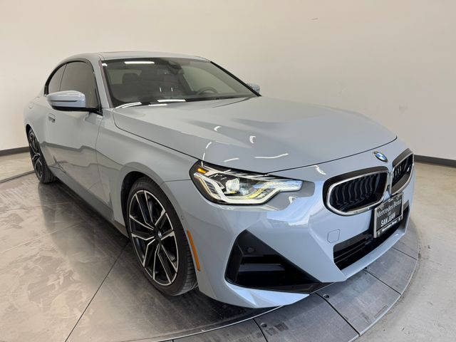 2024 BMW 2 Series 230i's photo