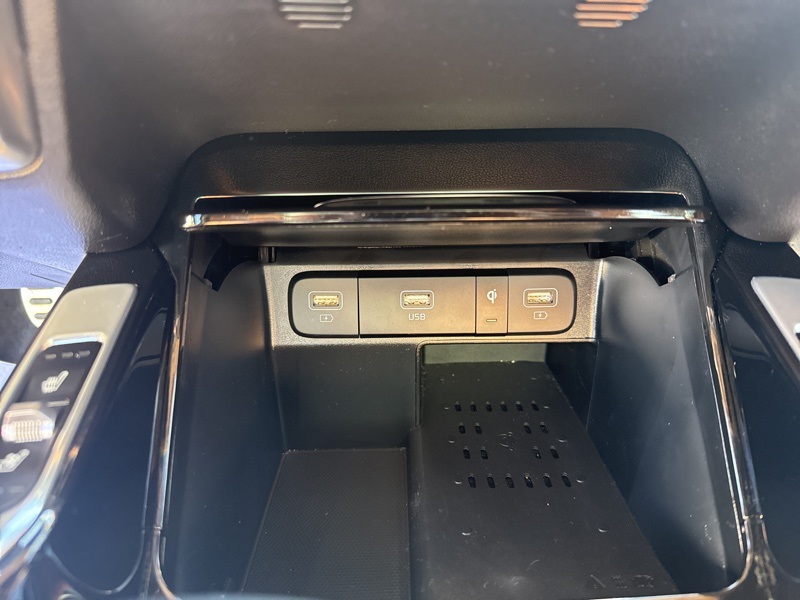 2023 Kia Sorento X-Line SX Prestige photo 40
