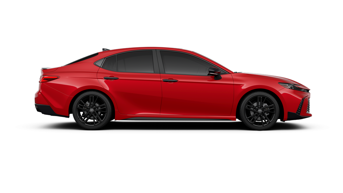 2026 Toyota Camry SE photo 12