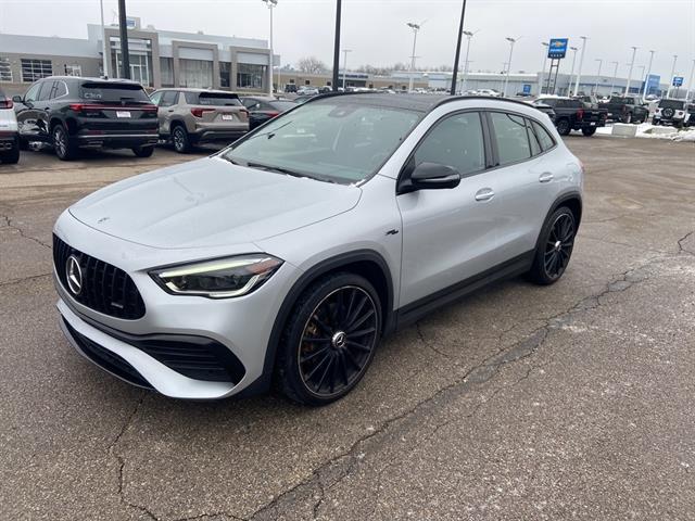 2023 Mercedes-Benz GLA Base's photo