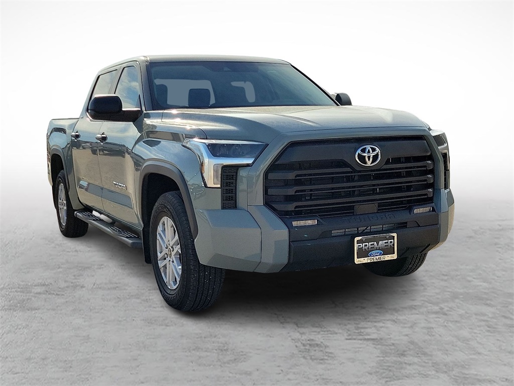 2024 Toyota Tundra SR5 photo 2