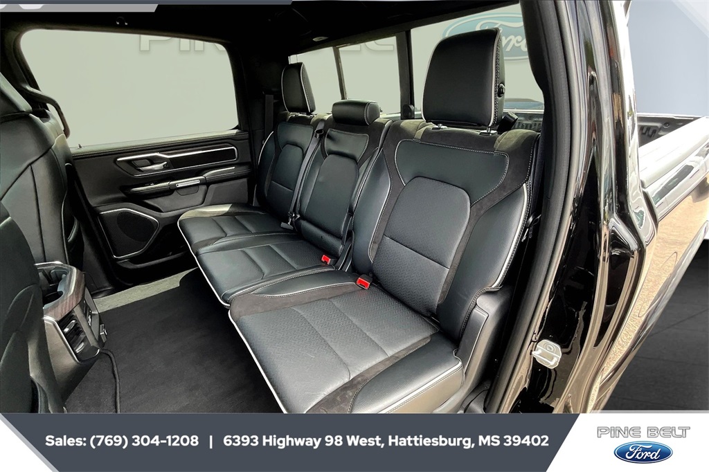2025 Ram 1500 Laramie photo 17
